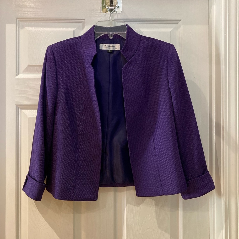 3/4 sleeve dress jacket.